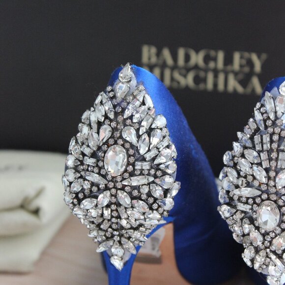 Badgley Mischka Navy Blue Evening Heels - Picture 7 of 9